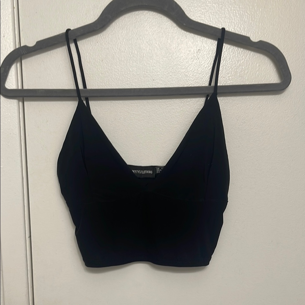PrettyLittleThing Black V-Neck Top